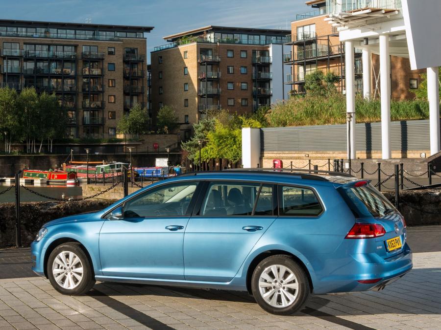  Volkswagen Golf TSI BlueMotion Estate 2013 года  (фото 12 из 20)